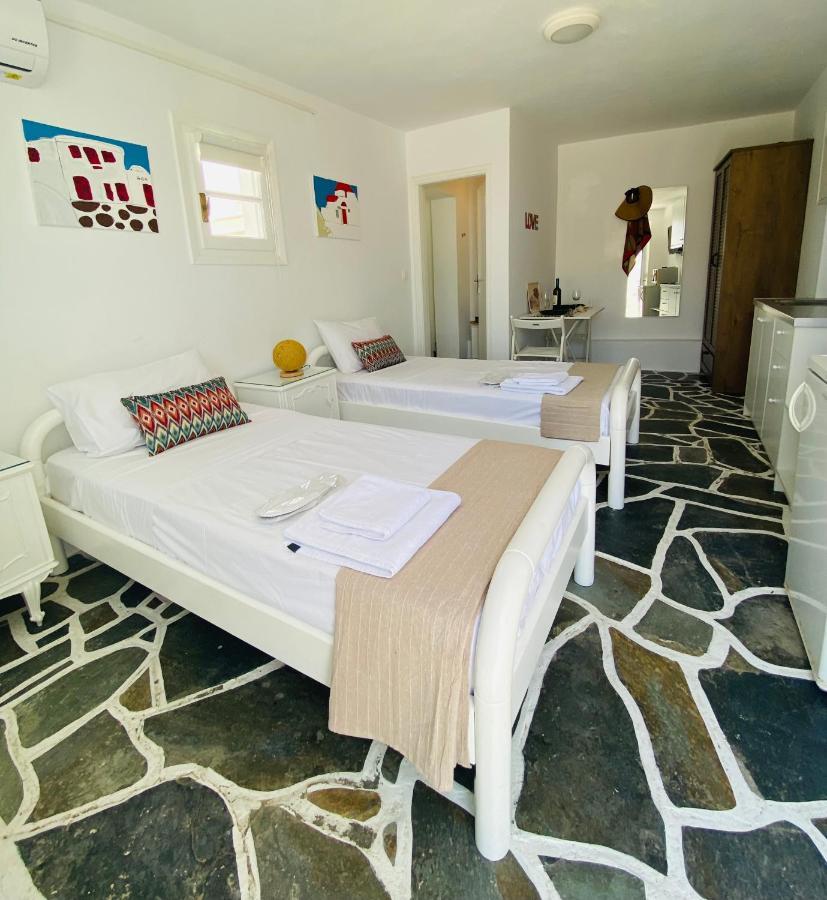 Sing And Blossom Accommodation Mykonos Town Exterior foto